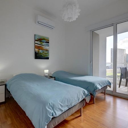 Apartment With Stunning Seaviews Sliema Bagian luar foto